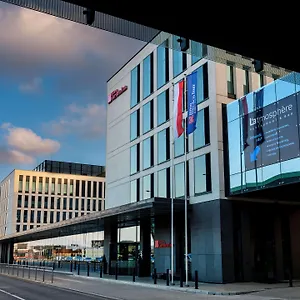 Hotel Hilton Garden Airport