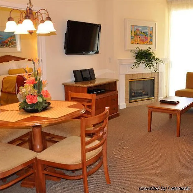 Club De Soleil All-Suite Resort Las Vegas