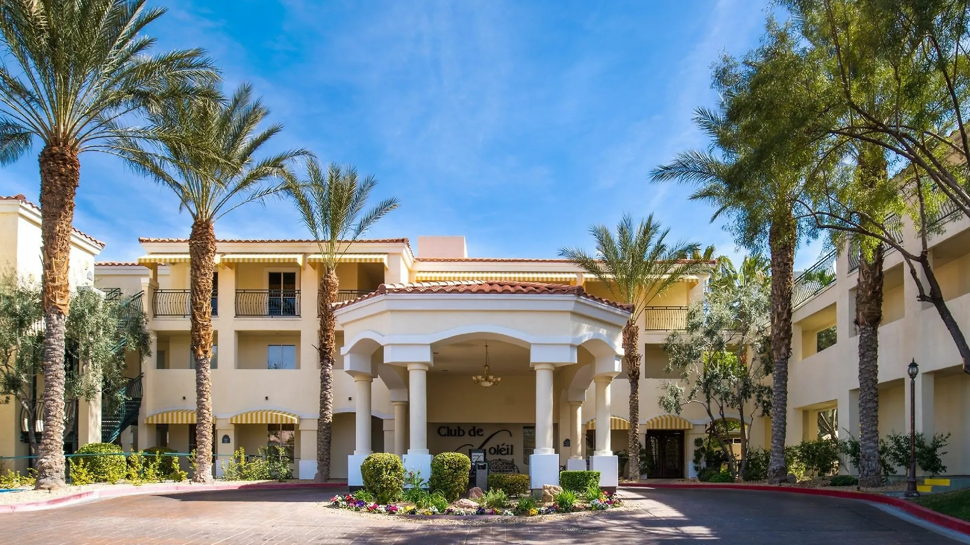 Club De Soleil All-Suite Resort contacts